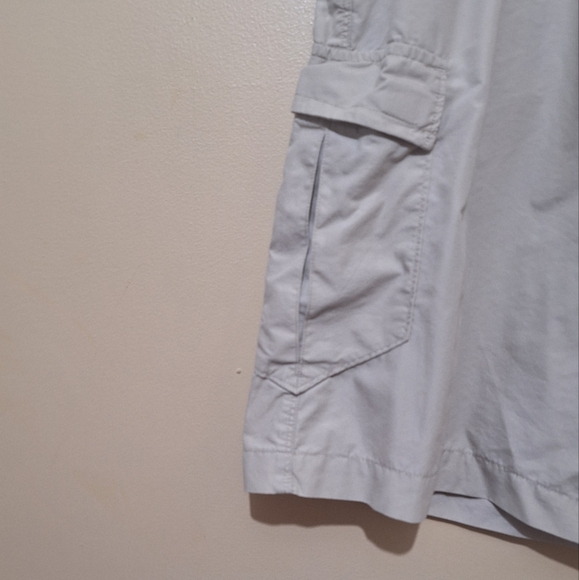 Field & Stream Cargo Shorts - Picture 3 of 6